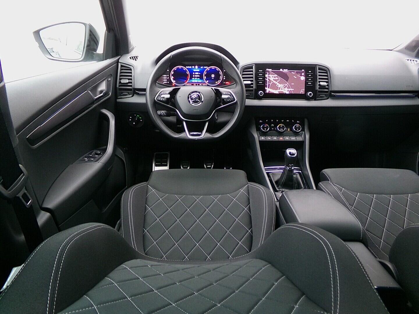 O419V07936_24.webp_KAROQ SportLine 1.5 TSI 110 kW automat, DPH