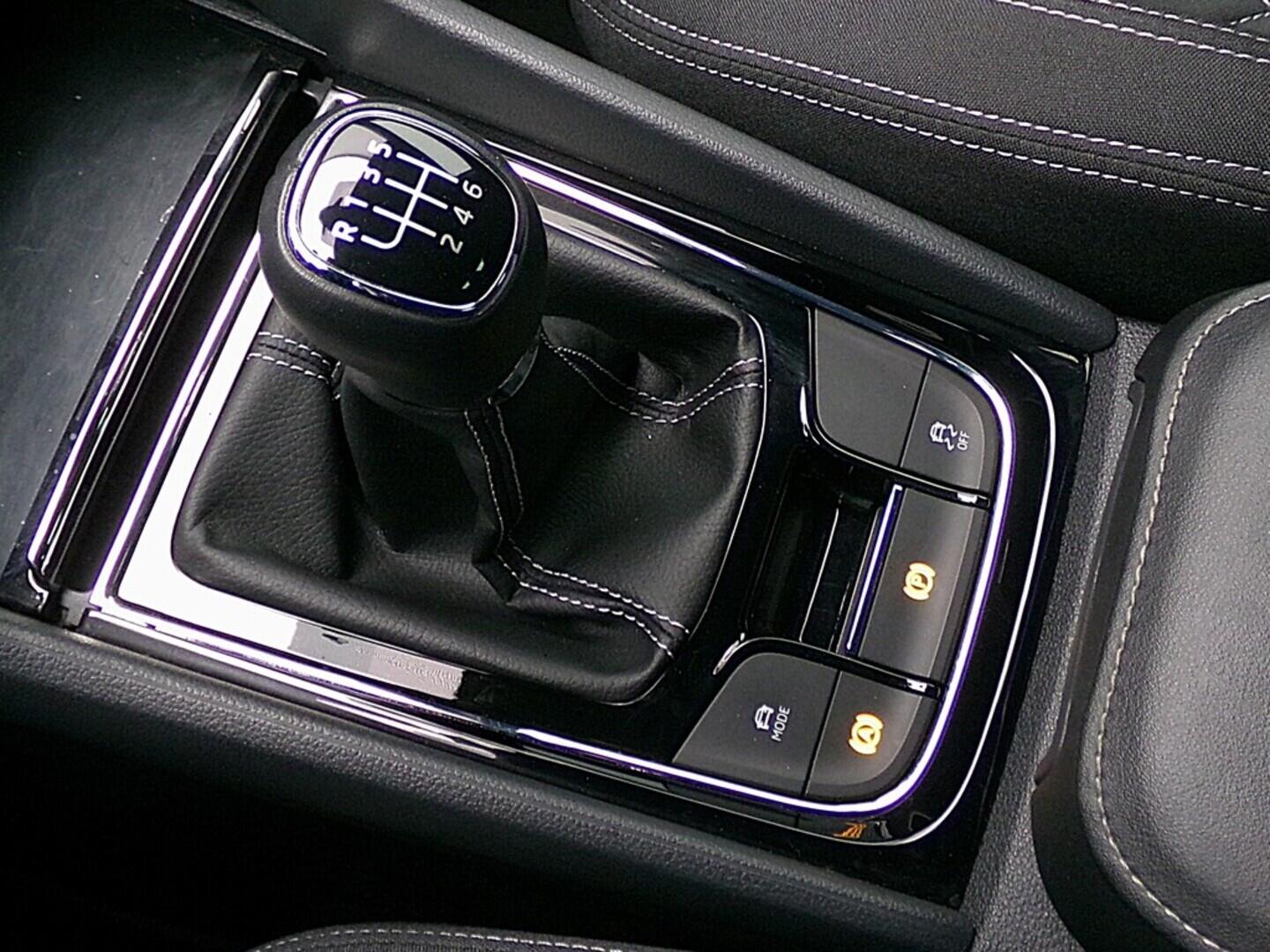 O419V07936_34.webp_KAROQ SportLine 1.5 TSI 110 kW automat, DPH