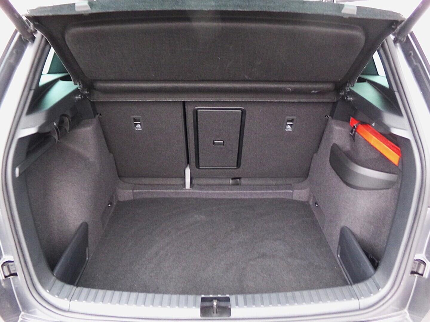 O419V07936_36.webp_KAROQ SportLine 1.5 TSI 110 kW automat, DPH