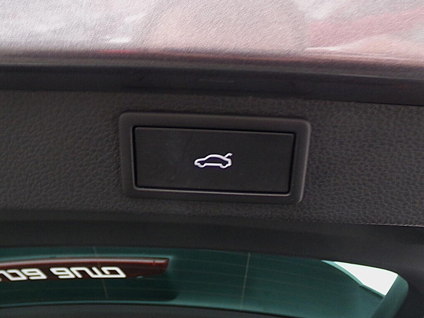 O419V07936_37.webp_KAROQ SportLine 1.5 TSI 110 kW automat, DPH