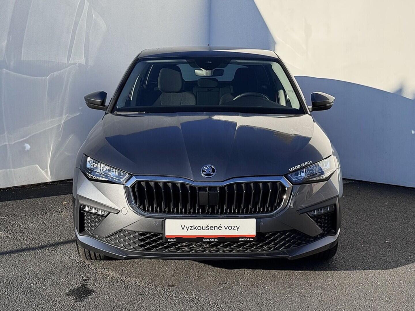 O419V07937_13.webp_SCALA Selection 1.0 TSI 85 kW automat, DPH