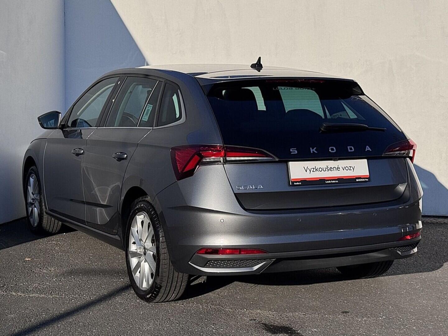 O419V07937_15.webp_SCALA Selection 1.0 TSI 85 kW automat, DPH