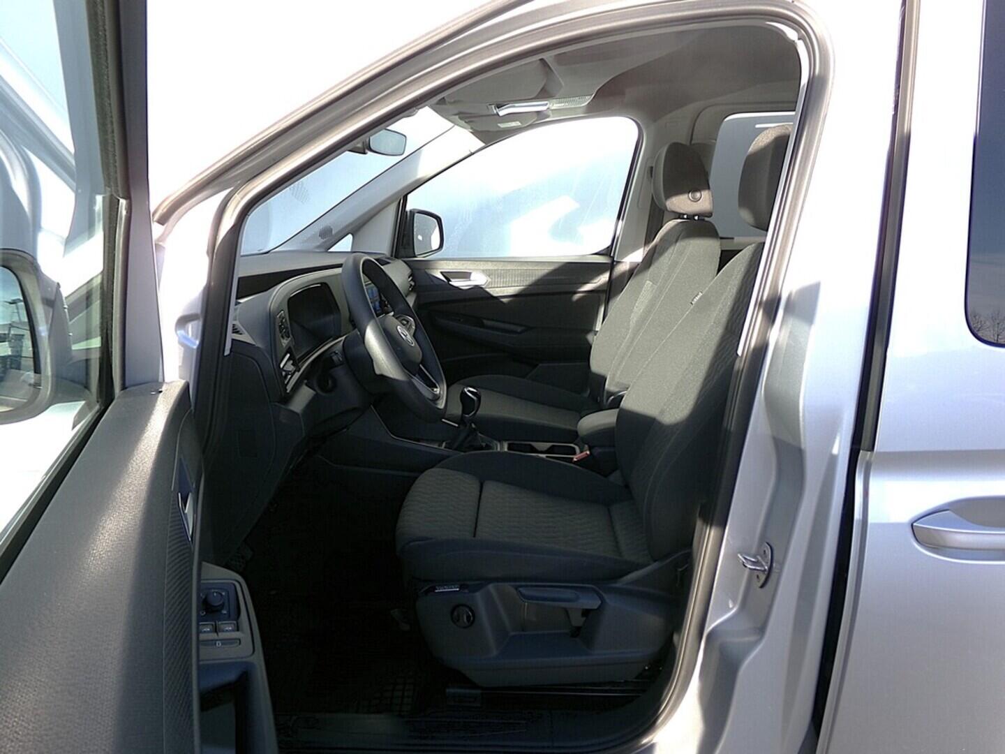 O419V07939_20.webp_CADDY Life 2.0 TDI 75 kW manuál, DPH