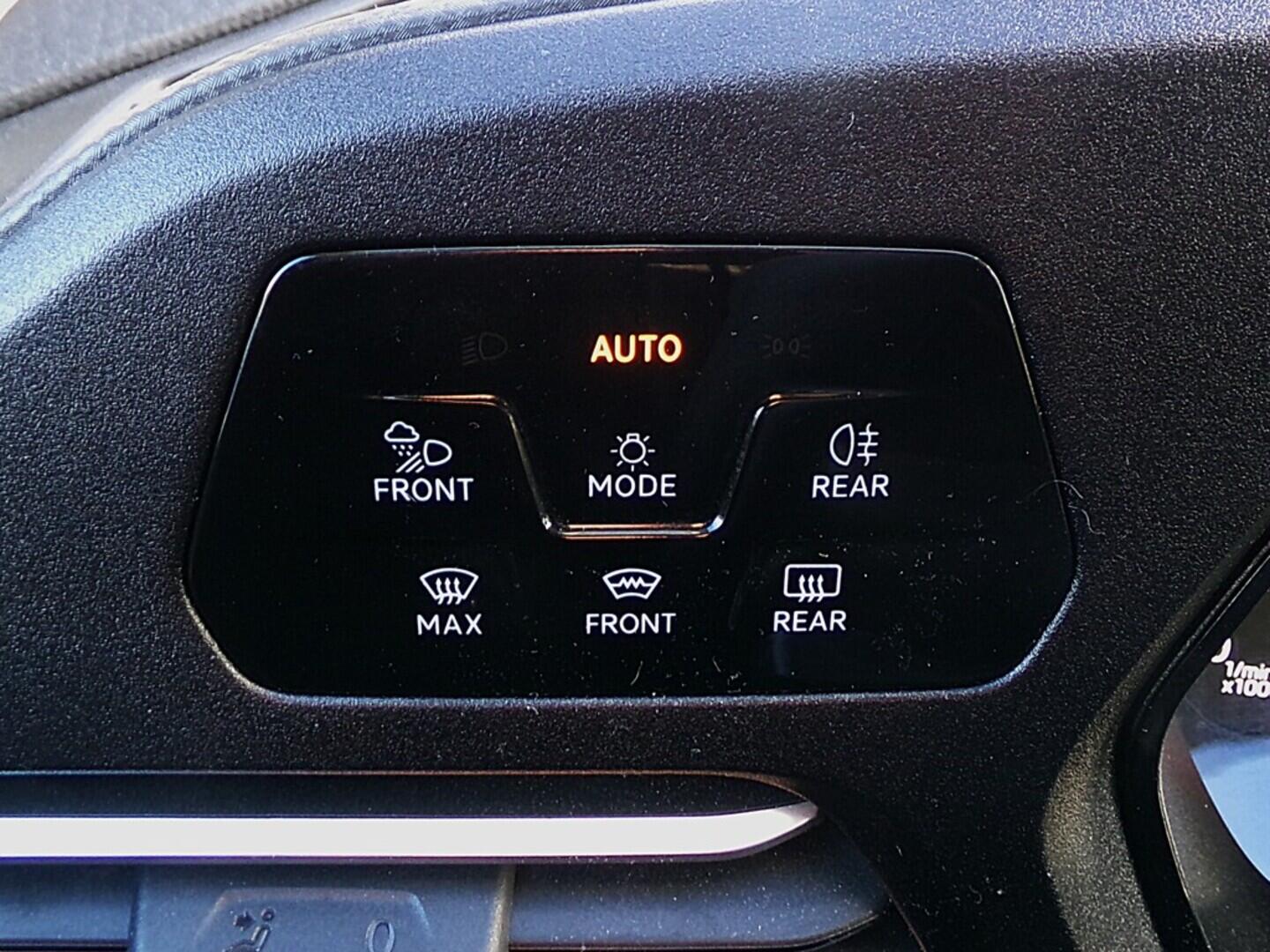 O419V07939_22.webp_CADDY Life 2.0 TDI 75 kW manuál, DPH