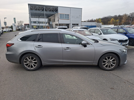 6 Attraction 2.2 SHY 110 kW manuál