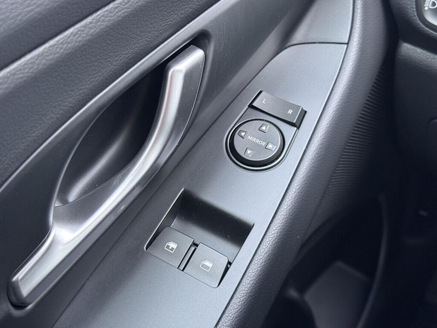 O419V07941_21.webp_I30 Comfort 1.0 T- GDI 74 kW manuál, DPH