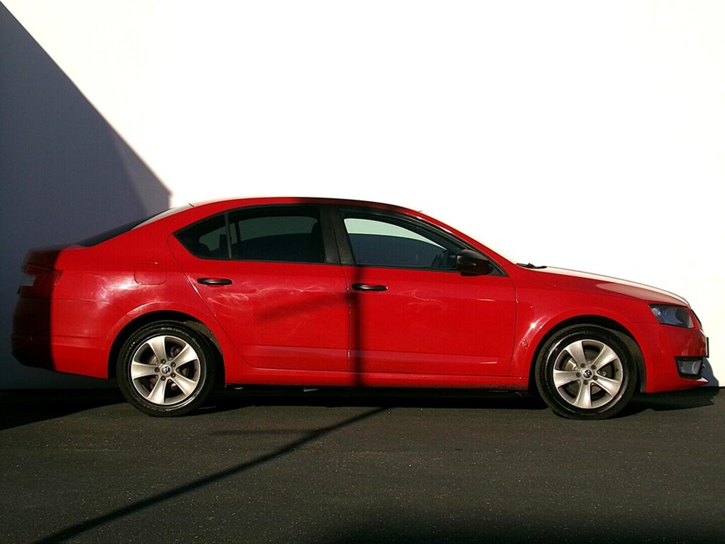 O419V07942_16.webp_OCTAVIA Active 1.6 TDI 81 kW manuál