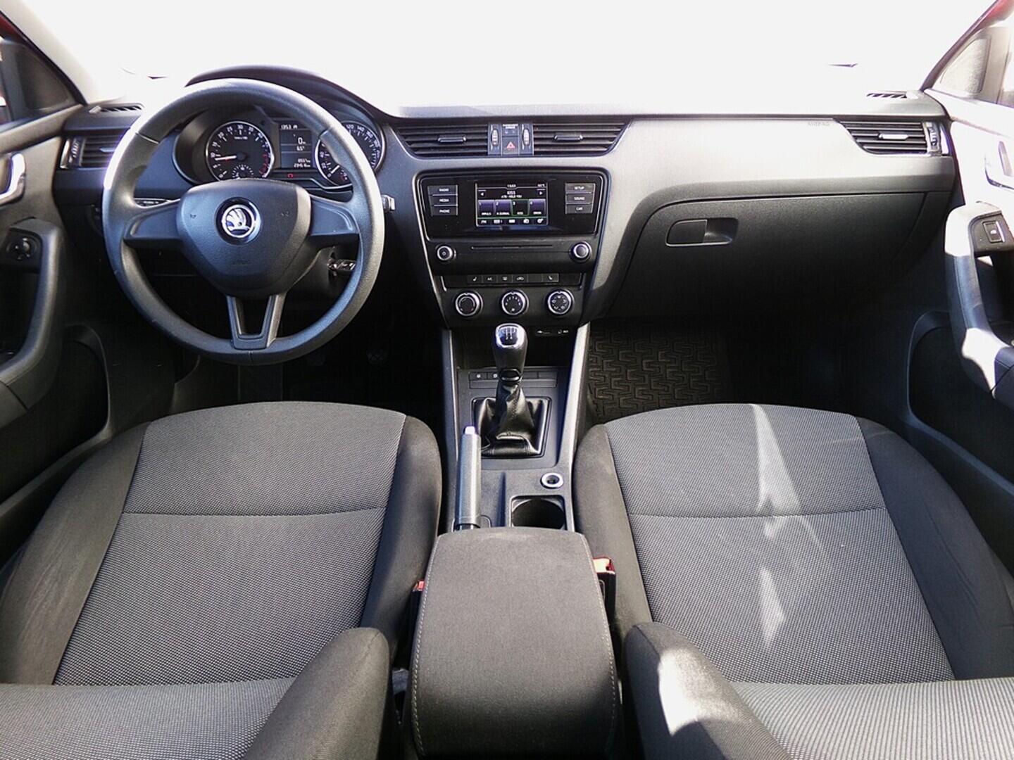 O419V07942_18.webp_OCTAVIA Active 1.6 TDI 81 kW manuál