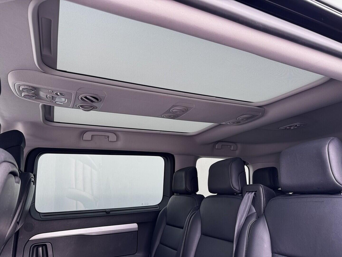 O419V07944_32.webp_TRAVELLER HDi Allure 2.0 AH01 130 kW automat, DPH