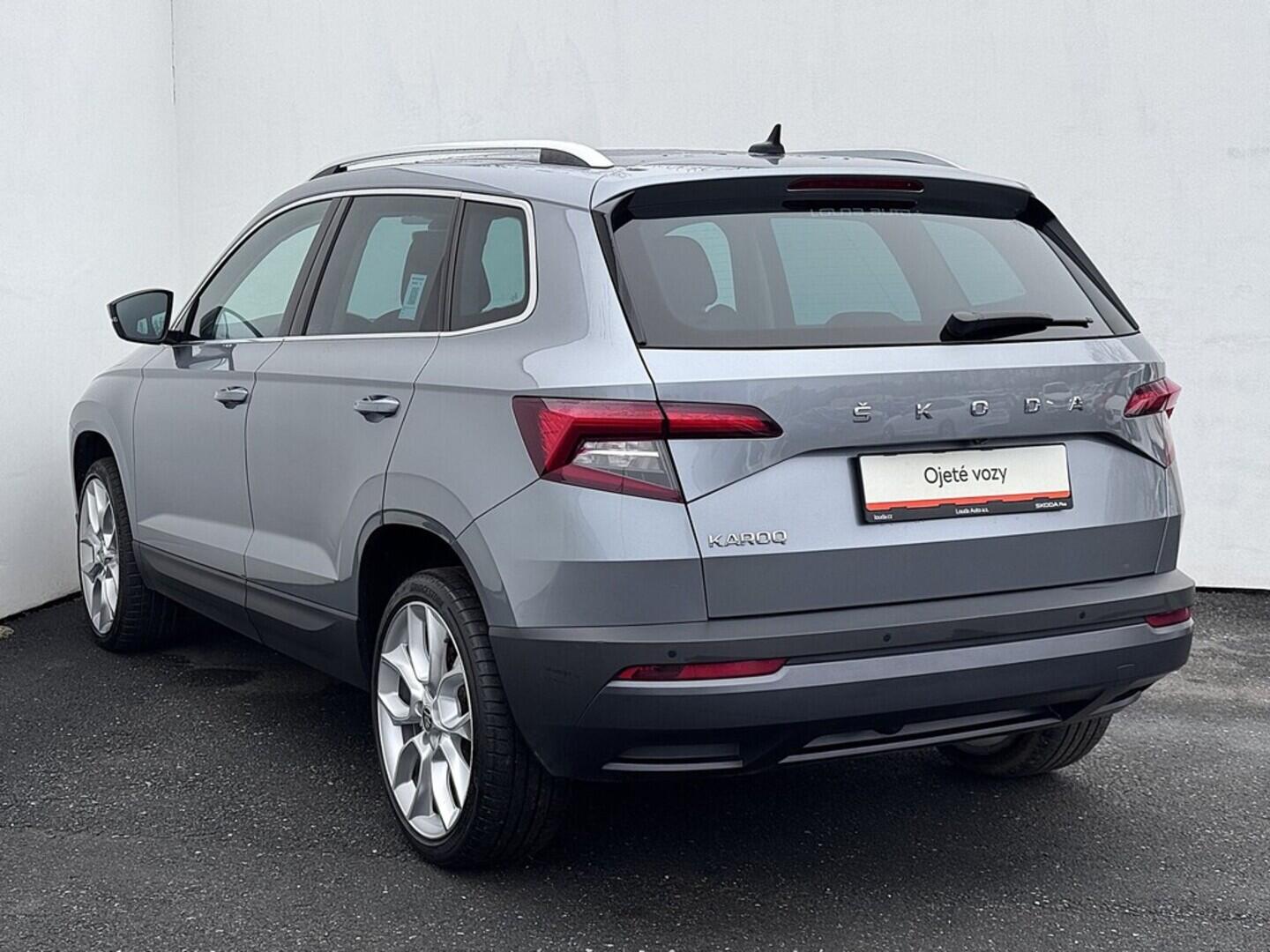 O419V07949_15.webp_KAROQ Style 2.0 TDI 110 kW manuál