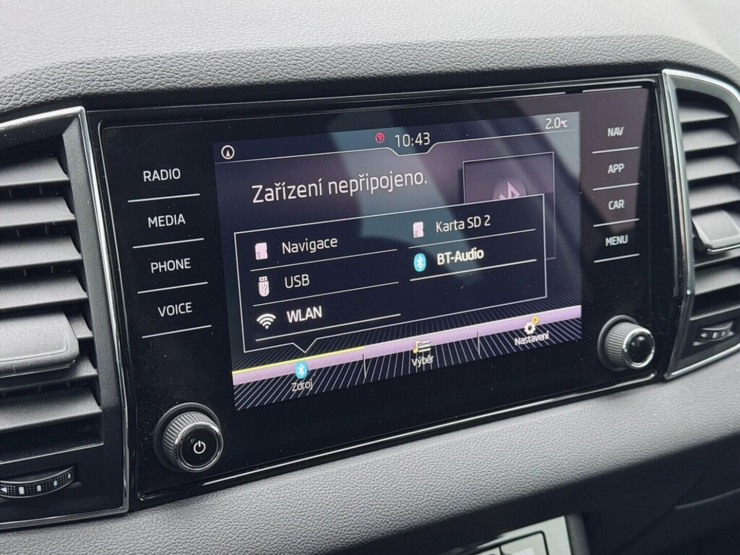 O419V07949_25.webp_KAROQ Style 2.0 TDI 110 kW manuál