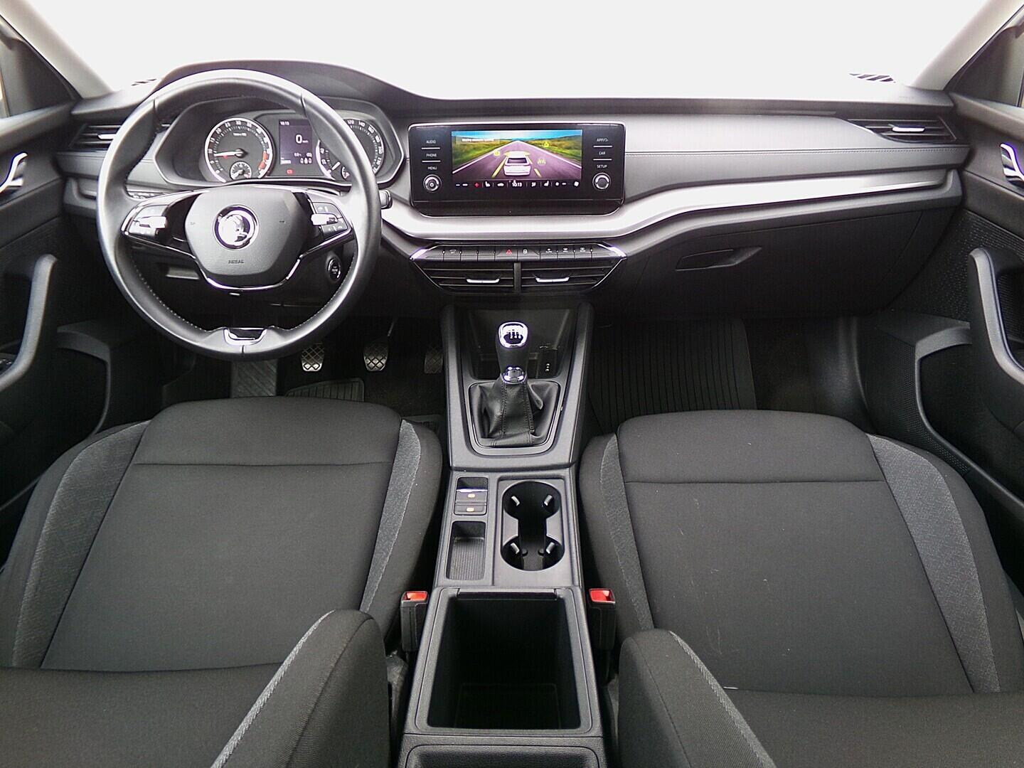 O419V07950_18.webp_OCTAVIA Active 2.0 TDI 85 kW manuál, DPH