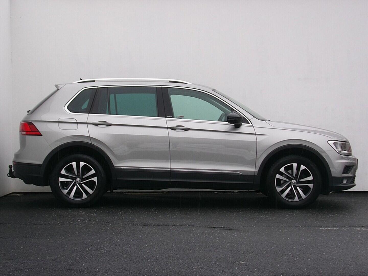 O419V07953_16.webp_TIGUAN Drive 2.0 TDI 110 kW manuál