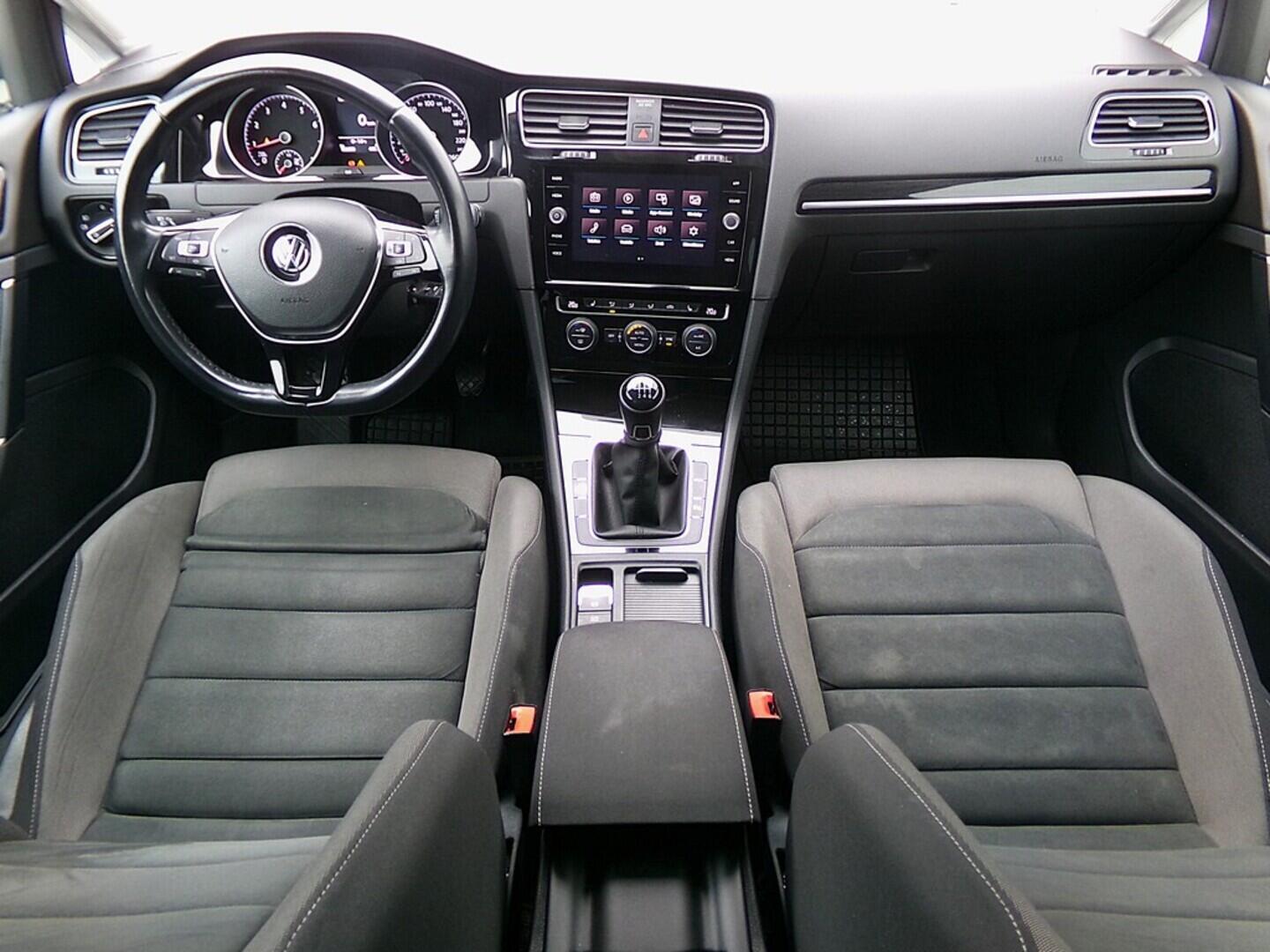 O419V07955_18.webp_GOLF Highline 1.5 TGI 96 kW manuál, DPH