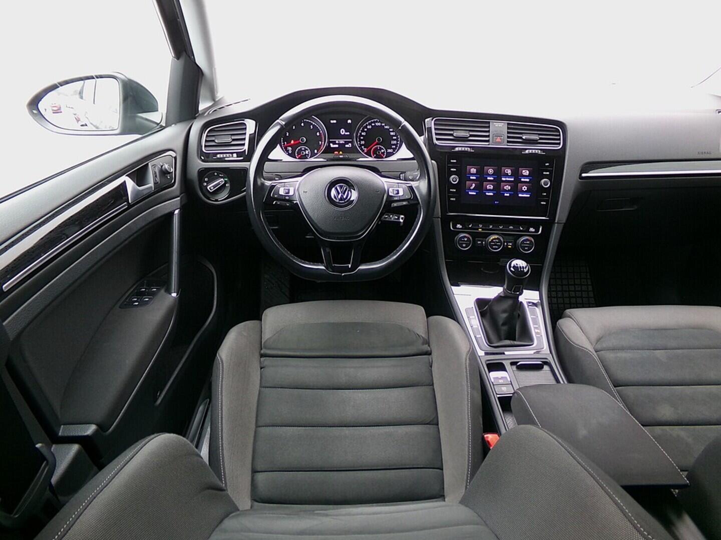 O419V07955_24.webp_GOLF Highline 1.5 TGI 96 kW manuál, DPH