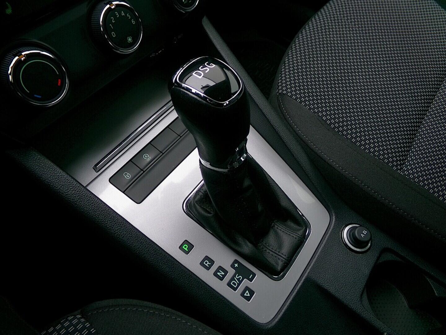 O419V07957_28.webp_OCTAVIA Ambition 1.8 TSI 132 kW automat