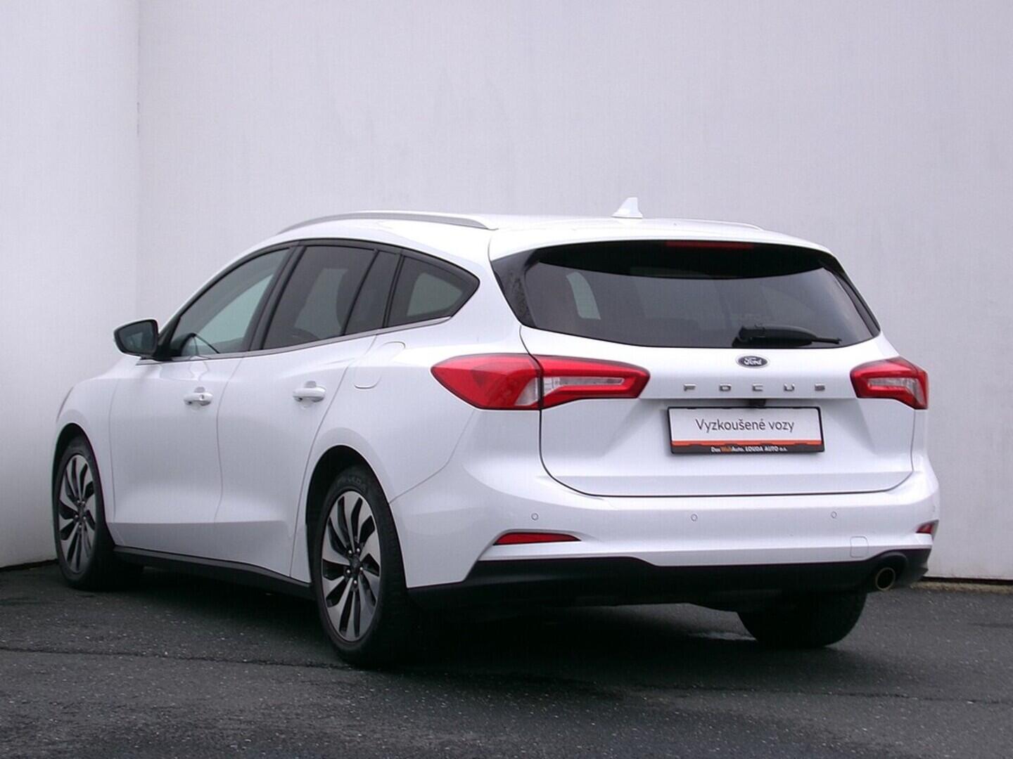 O419V07959_15.webp_FOCUS Trend plus 1.0 EcoBoost 92 kW automat