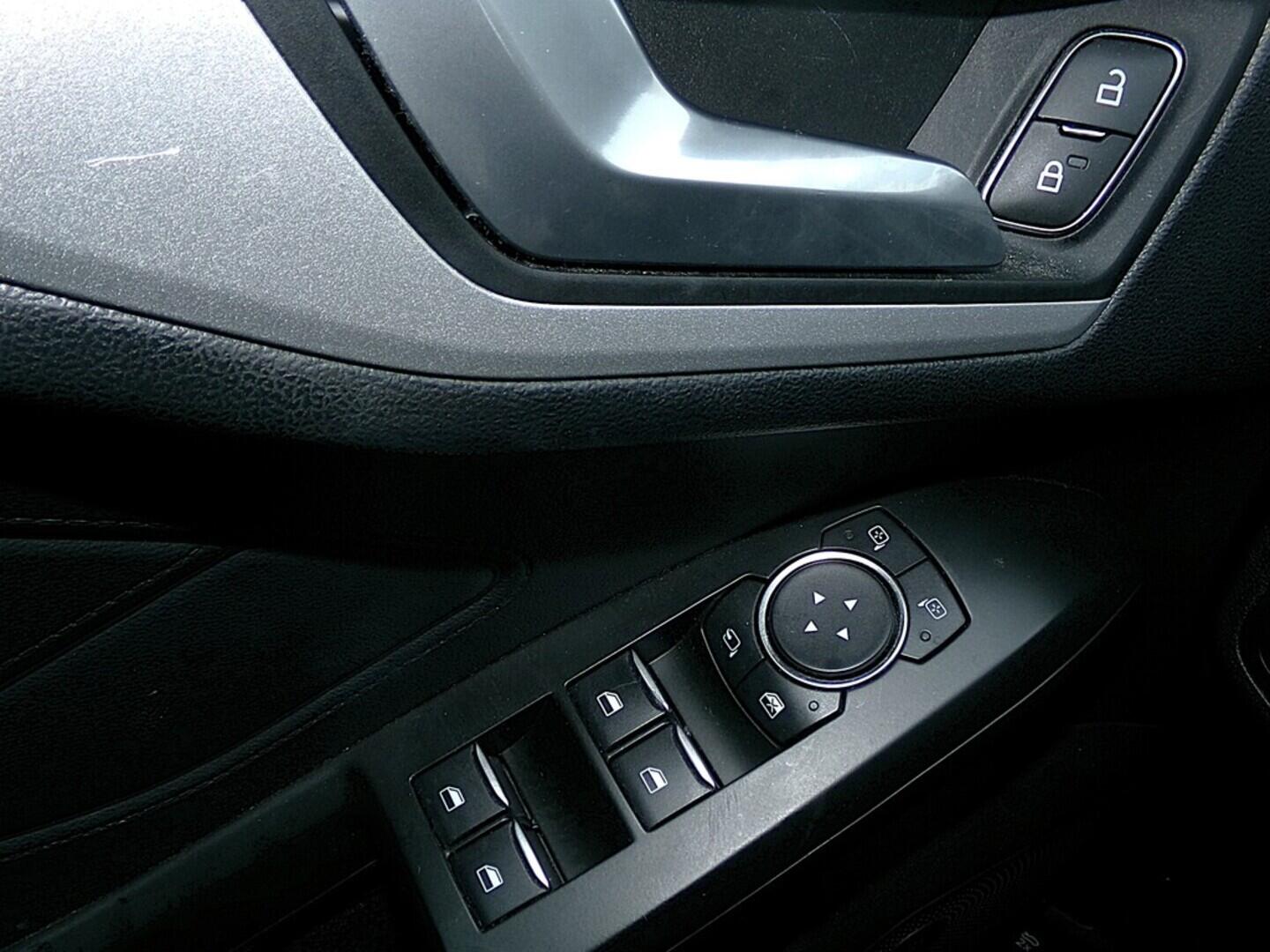 O419V07959_21.webp_FOCUS Trend plus 1.0 EcoBoost 92 kW automat