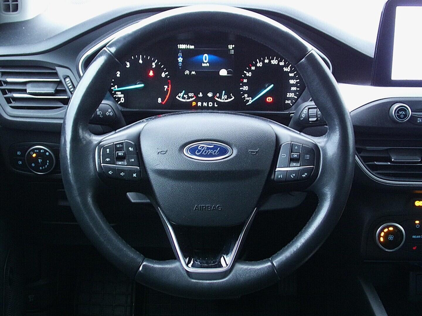 O419V07959_23.webp_FOCUS Trend plus 1.0 EcoBoost 92 kW automat