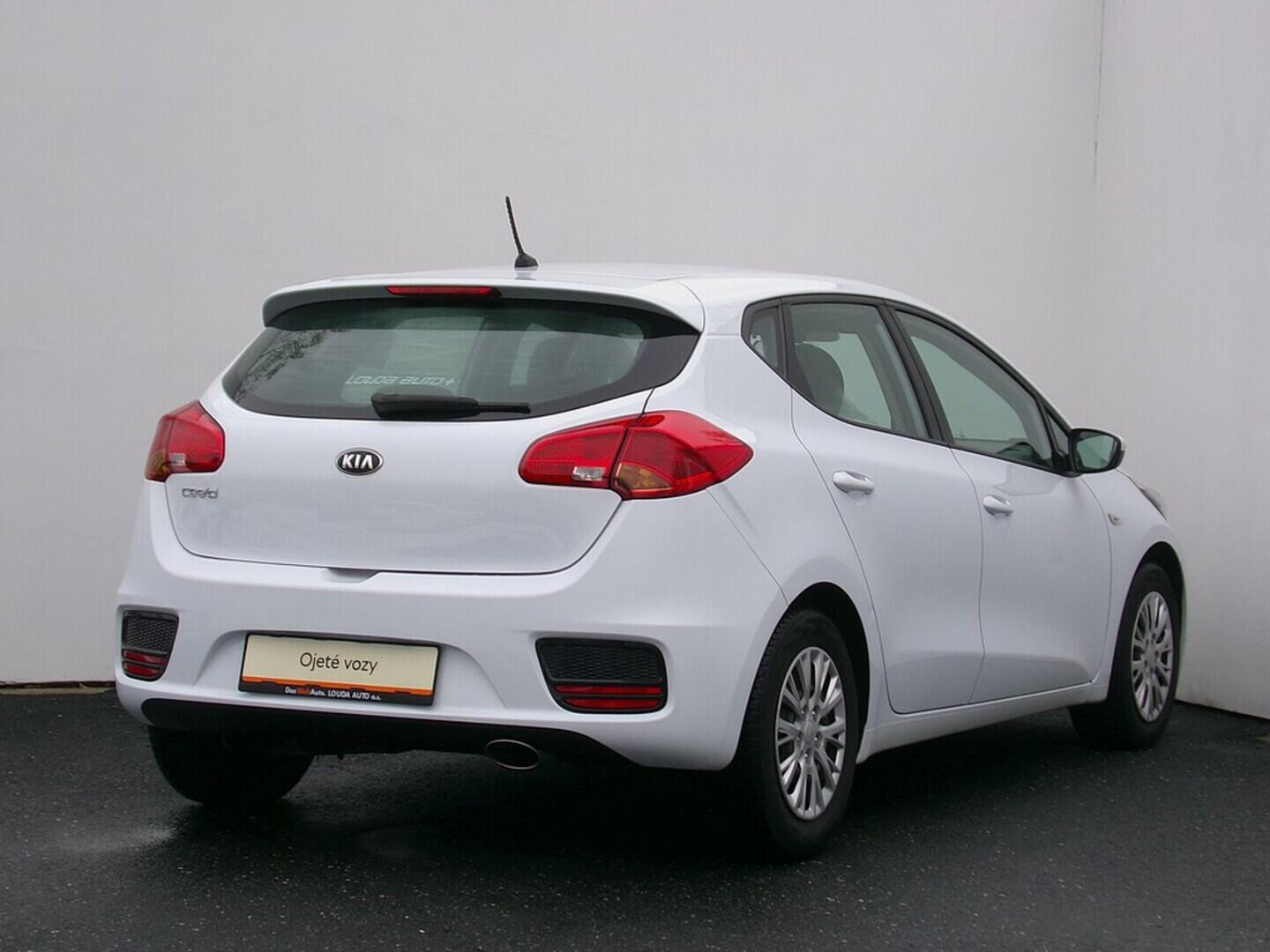 O419V07962_11.webp_CEED  1.4 G4LC 73 kW manuál, DPH