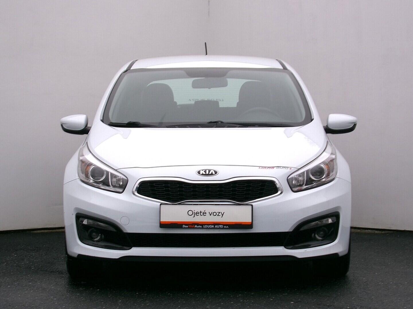 O419V07962_13.webp_CEED  1.4 G4LC 73 kW manuál, DPH