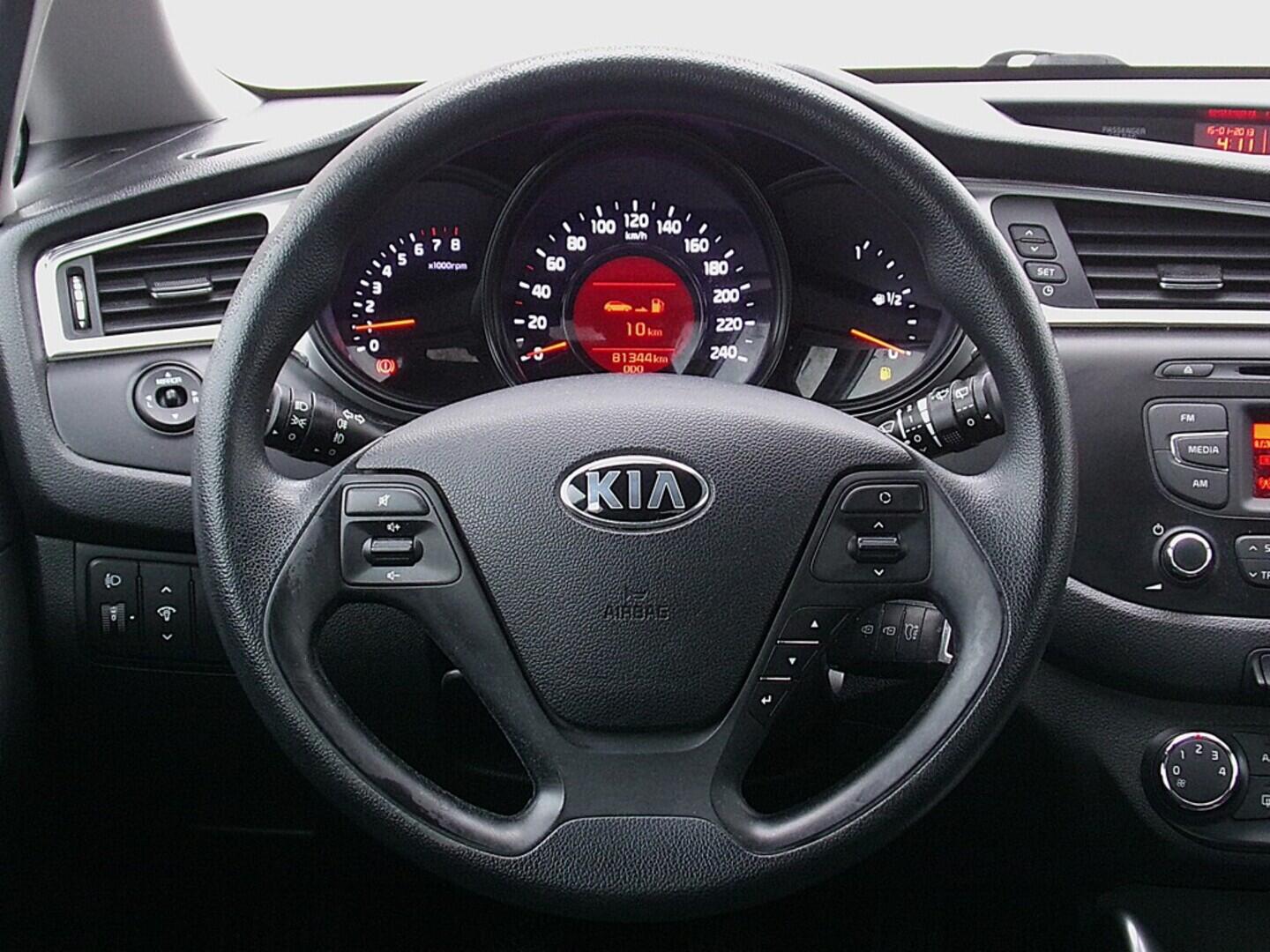 O419V07962_23.webp_CEED  1.4 G4LC 73 kW manuál, DPH