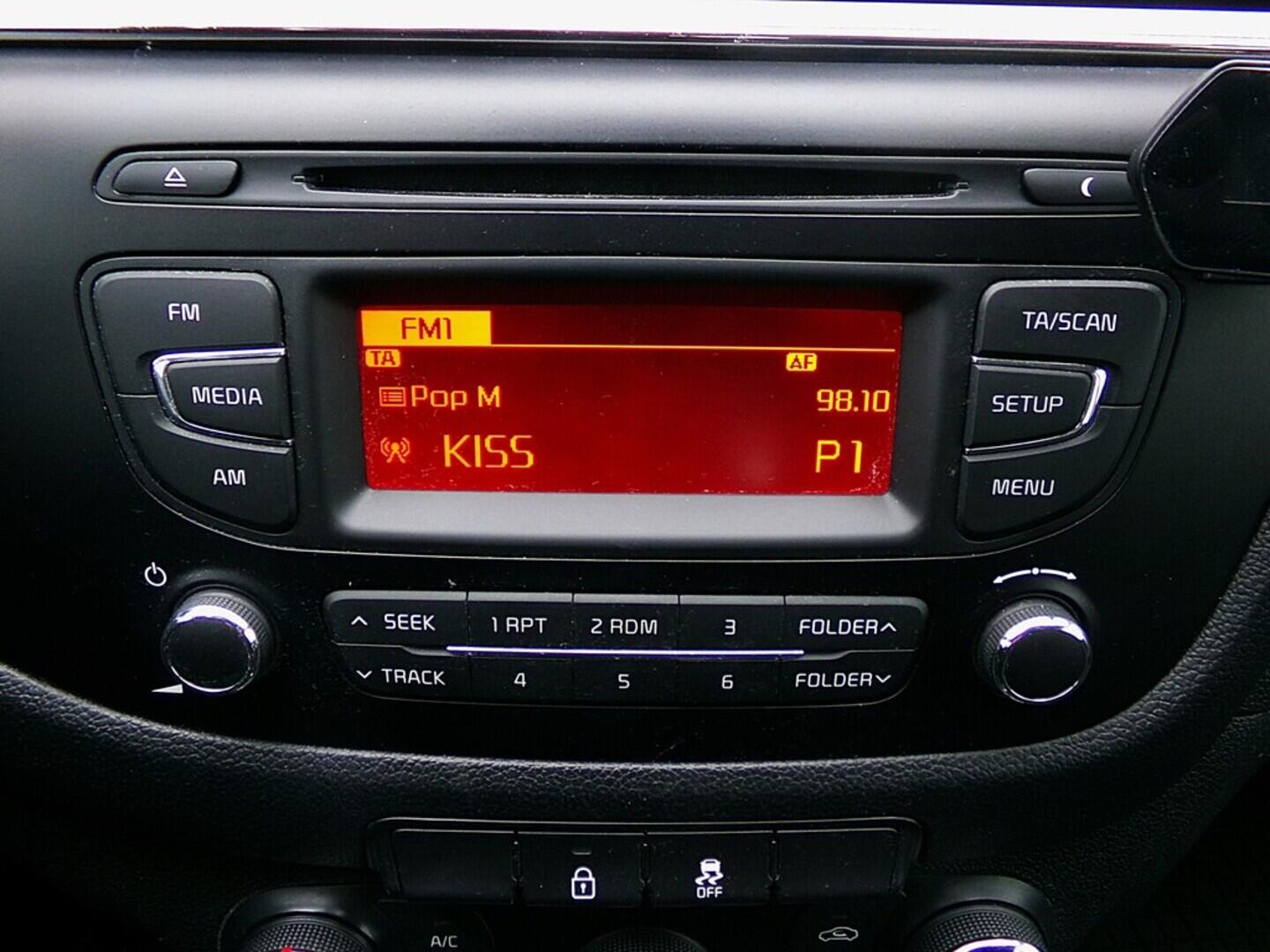 O419V07962_25.webp_CEED  1.4 G4LC 73 kW manuál, DPH