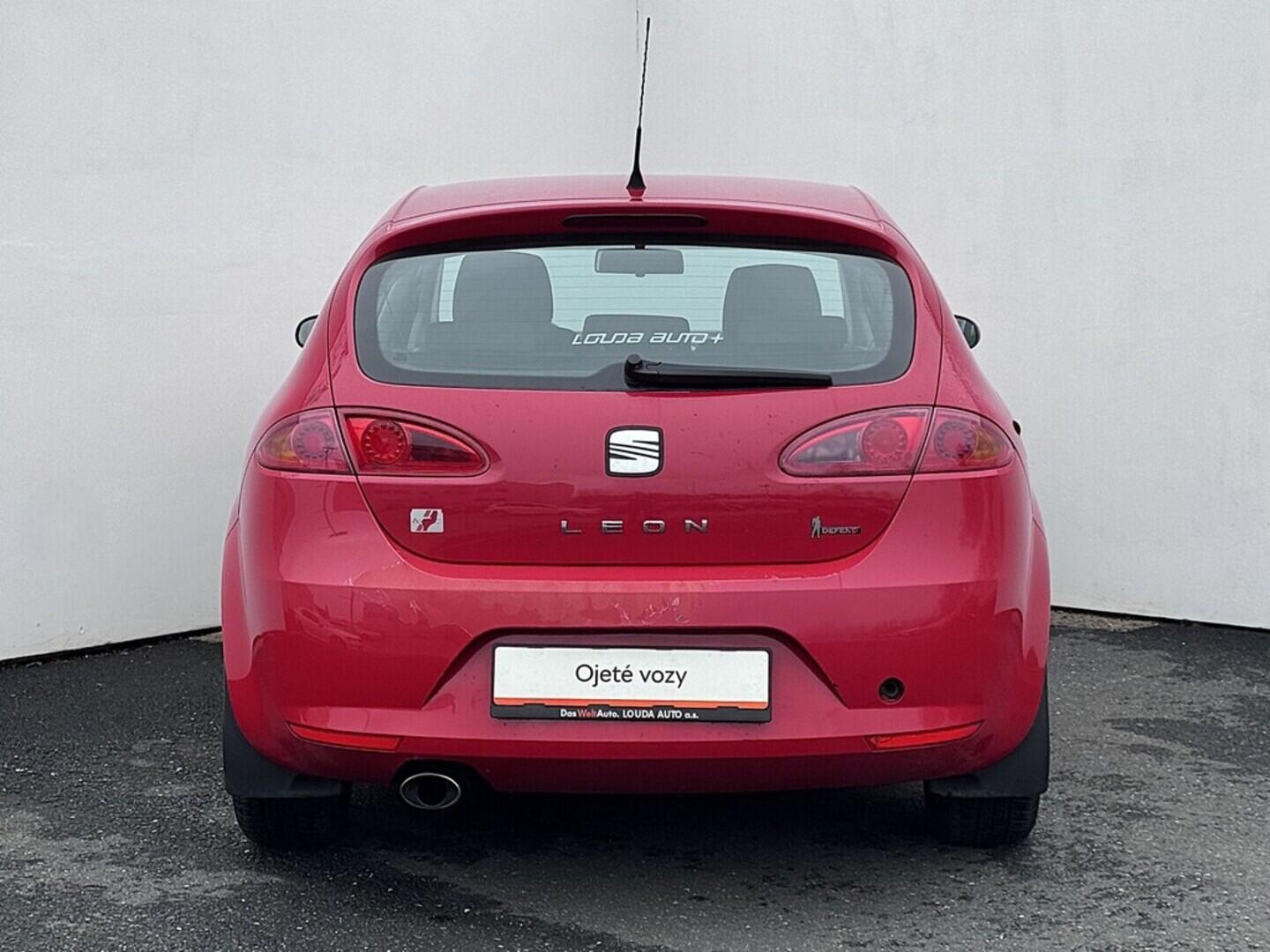 O419V07963_17.webp_LEON Stylance 1.6 TSI 75 kW manuál