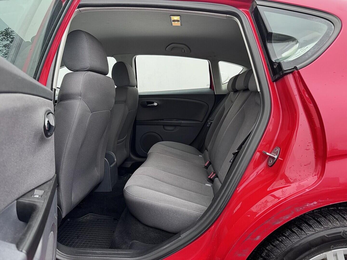 O419V07963_28.webp_LEON Stylance 1.6 TSI 75 kW manuál