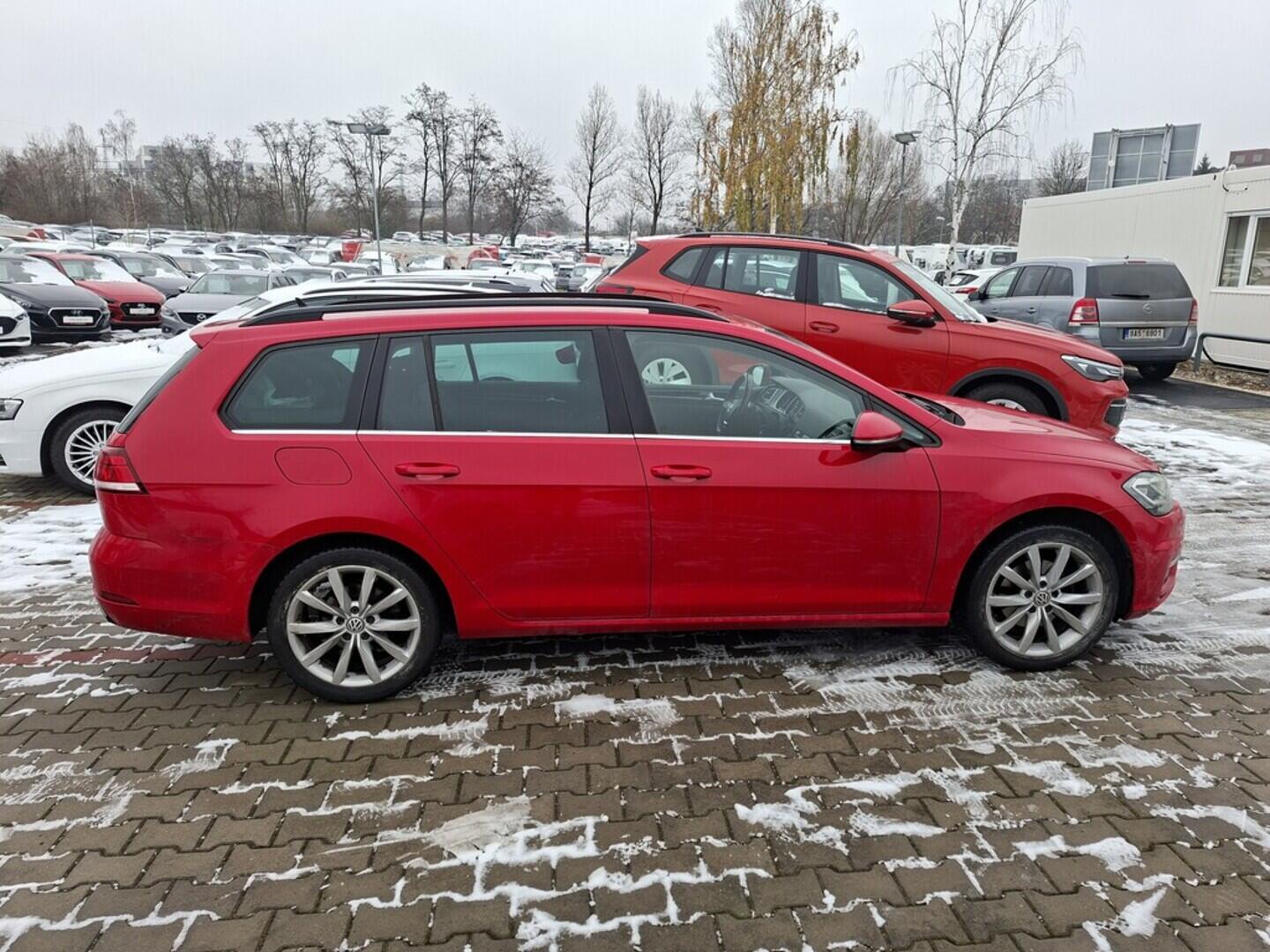 O419V07964_12.webp_GOLF Highline 2.0 TDI 110 kW automat, DPH