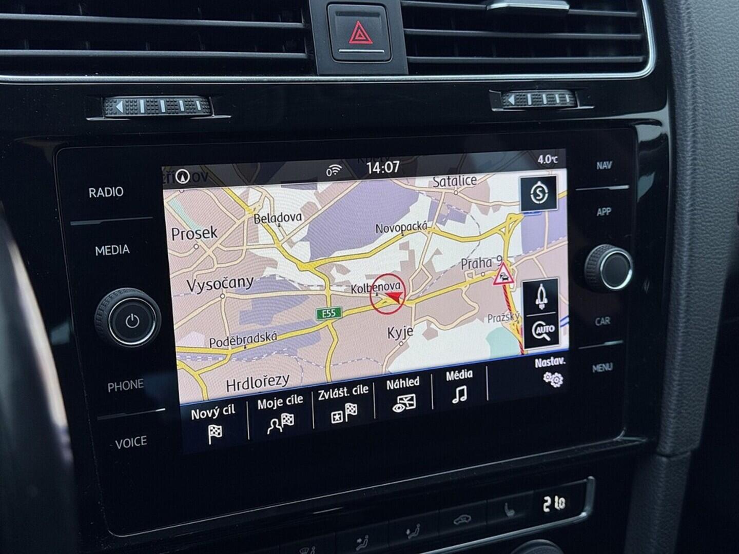 O419V07964_27.webp_GOLF Highline 2.0 TDI 110 kW automat, DPH