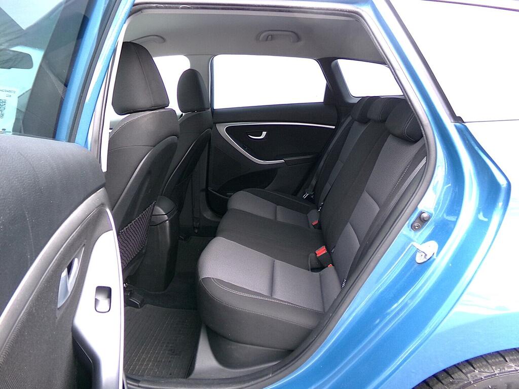 O419V07966_31.webp_I30  1.6 TGDI 88 kW manuál