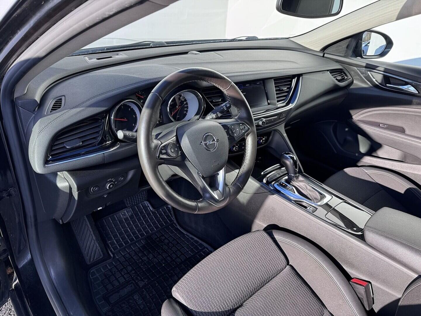 O419V07967_19.webp_INSIGNIA Innovation ST 2.0 CDTi 125 kW automat