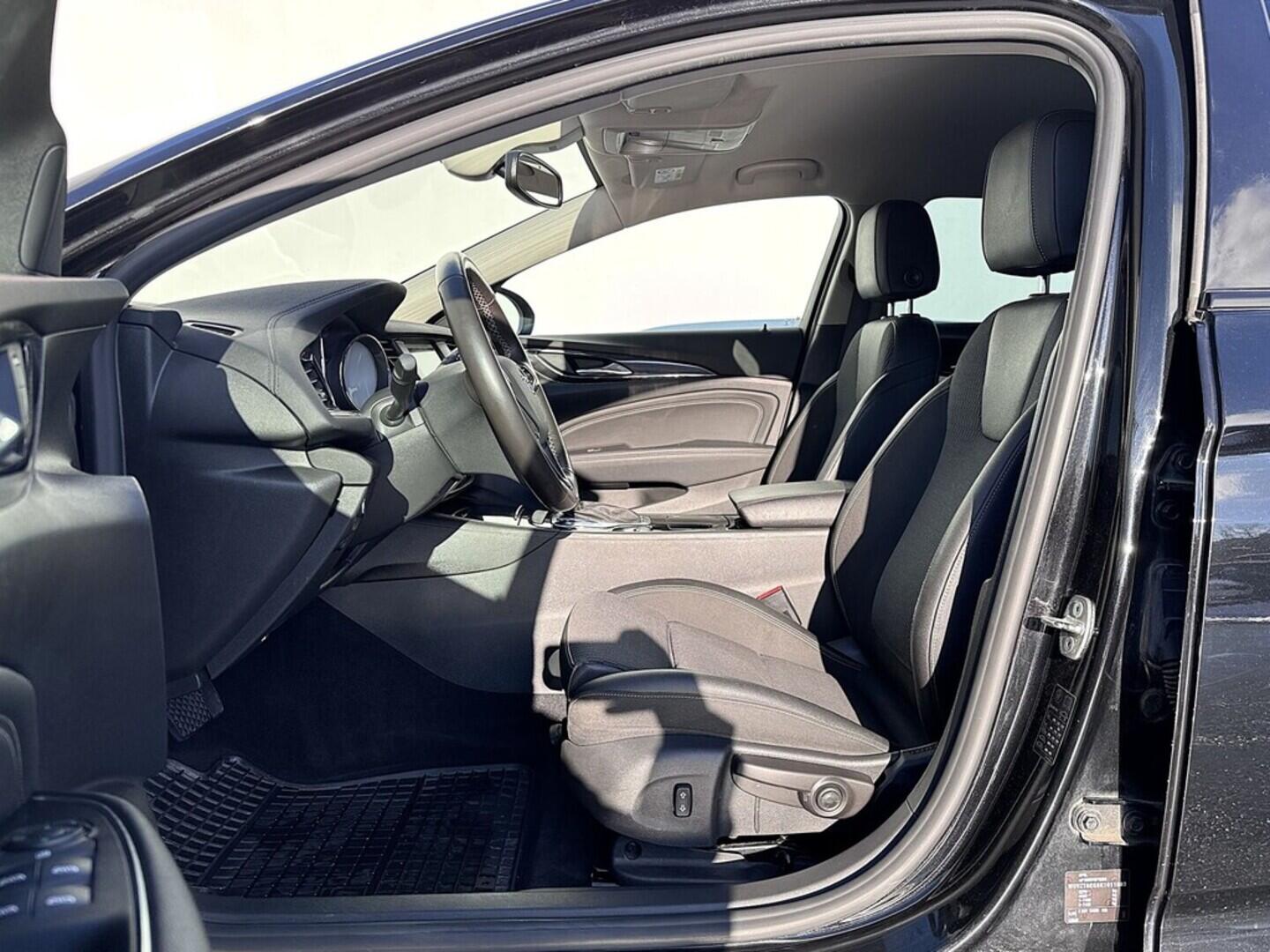 O419V07967_20.webp_INSIGNIA Innovation ST 2.0 CDTi 125 kW automat