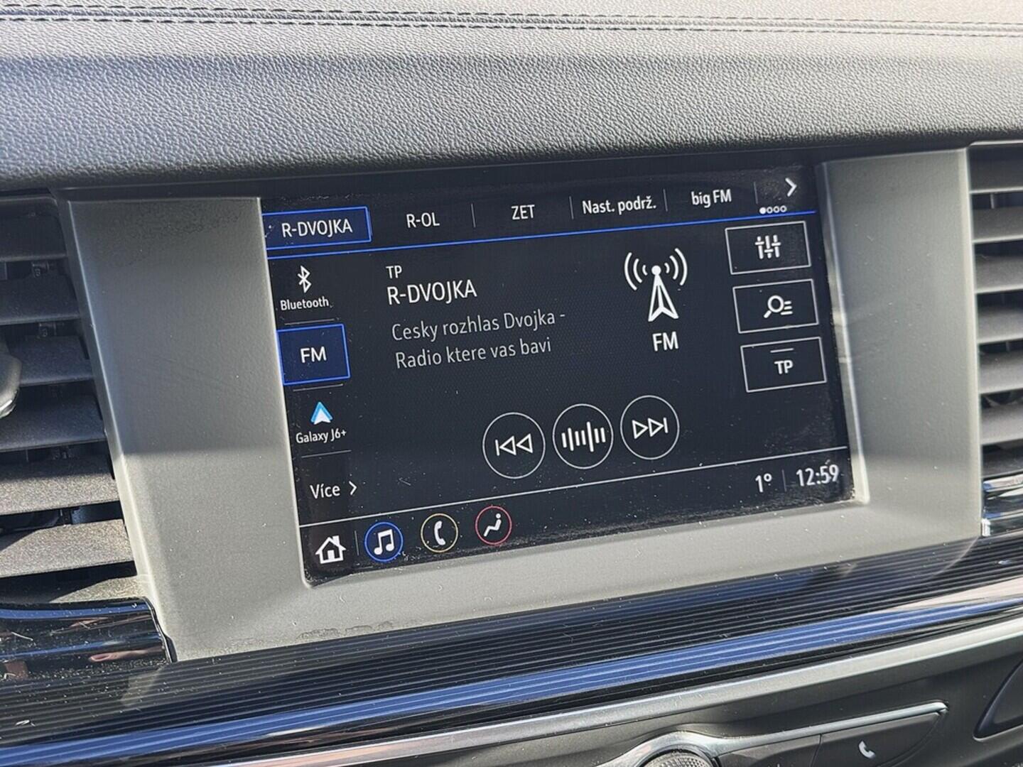 O419V07967_24.webp_INSIGNIA Innovation ST 2.0 CDTi 125 kW automat