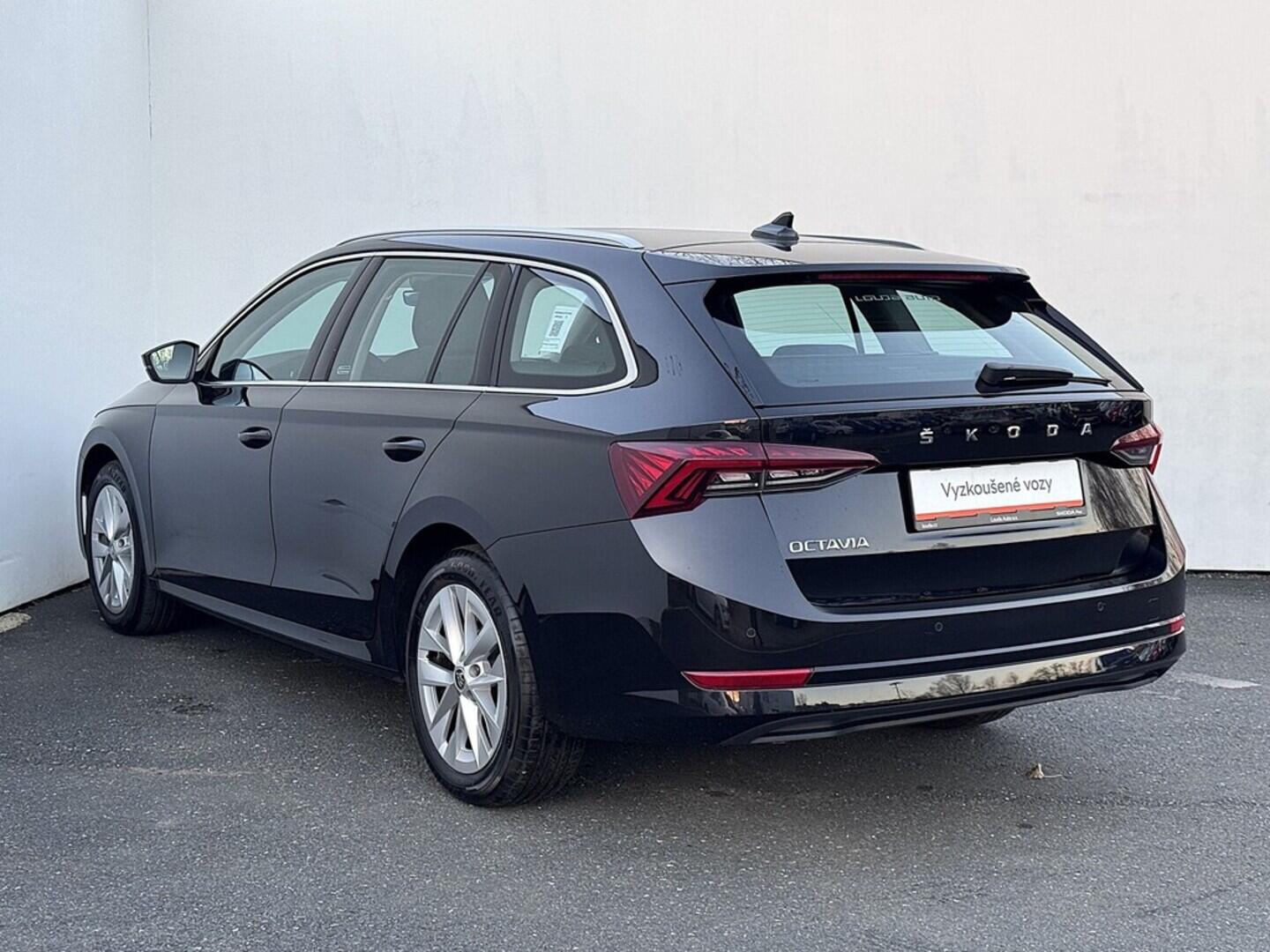 O419V07970_15.webp_OCTAVIA Style 1.5 TSI 110 kW manuál, DPH