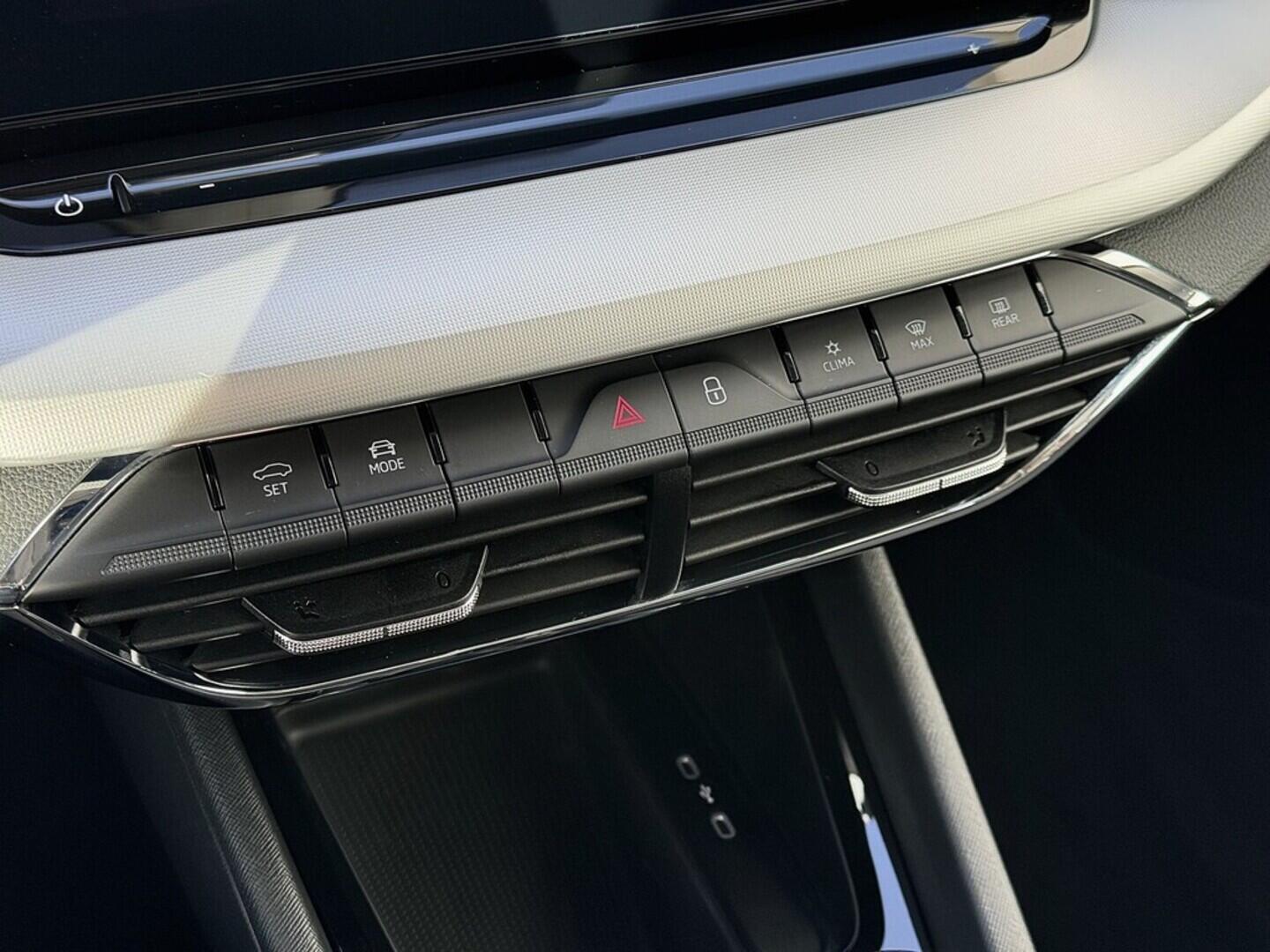 O419V07970_29.webp_OCTAVIA Style 1.5 TSI 110 kW manuál, DPH