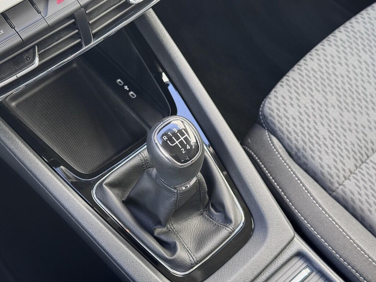 O419V07970_30.webp_OCTAVIA Style 1.5 TSI 110 kW manuál, DPH