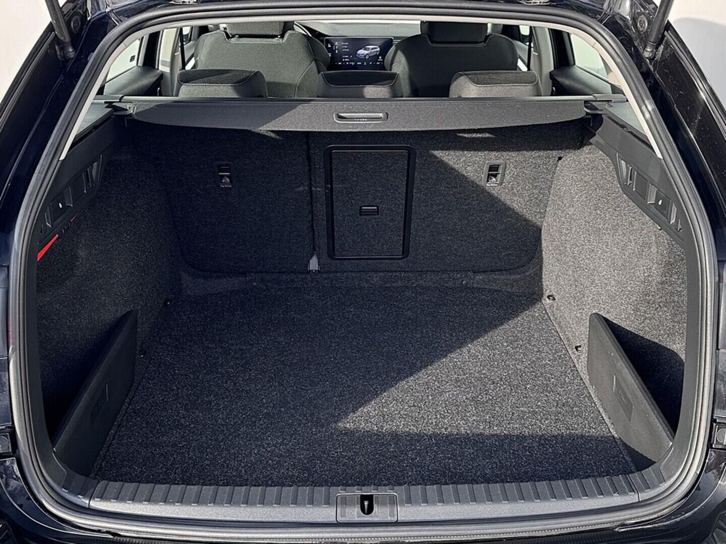 O419V07970_32.webp_OCTAVIA Style 1.5 TSI 110 kW manuál, DPH