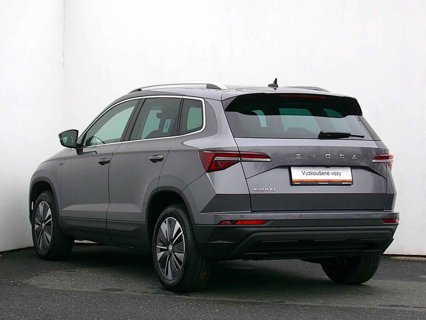 O419V07971_15.webp_KAROQ Selection 1.5 TSI 110 kW automat, DPH