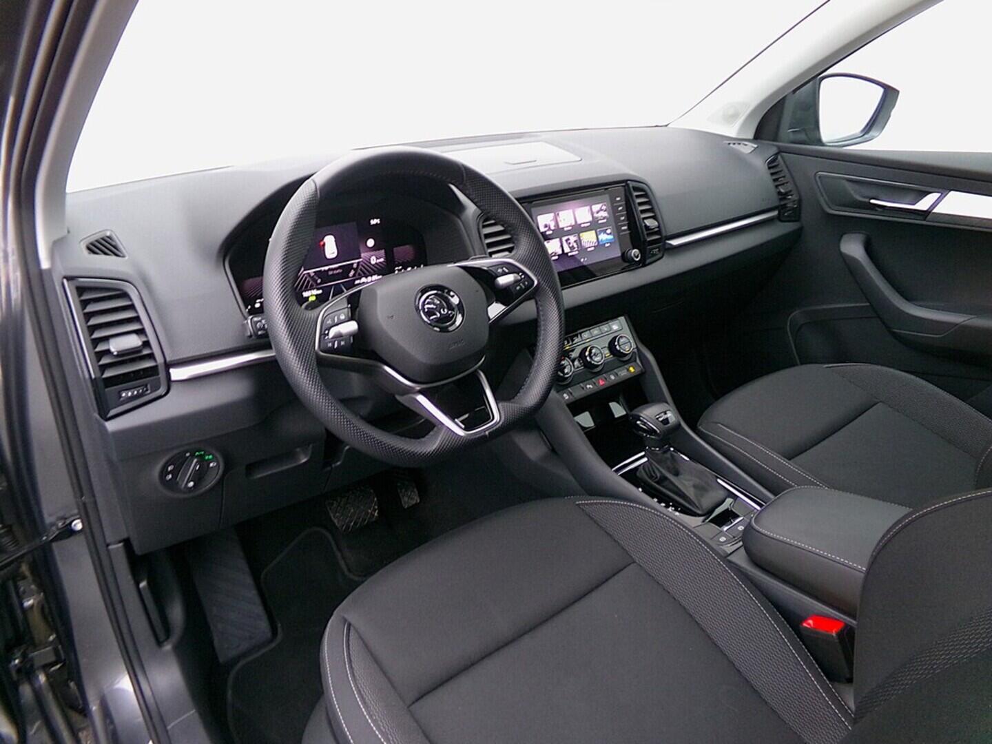 O419V07971_19.webp_KAROQ Selection 1.5 TSI 110 kW automat, DPH