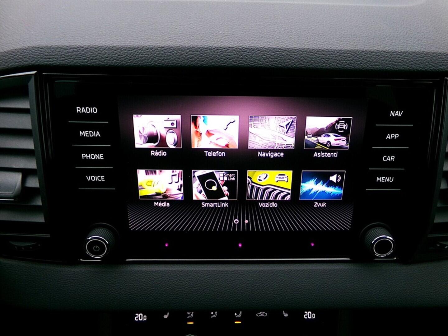 O419V07971_25.webp_KAROQ Selection 1.5 TSI 110 kW automat, DPH