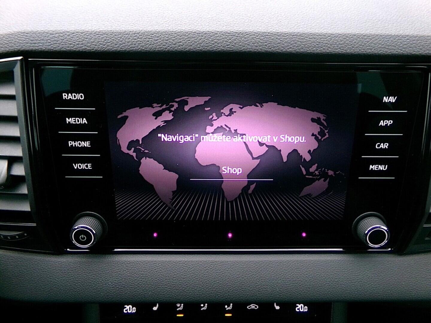 O419V07971_27.webp_KAROQ Selection 1.5 TSI 110 kW automat, DPH