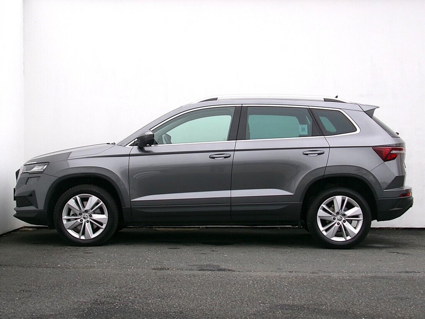 O419V07972_12.webp_KAROQ Selection 1.5 TSI 110 kW automat, DPH