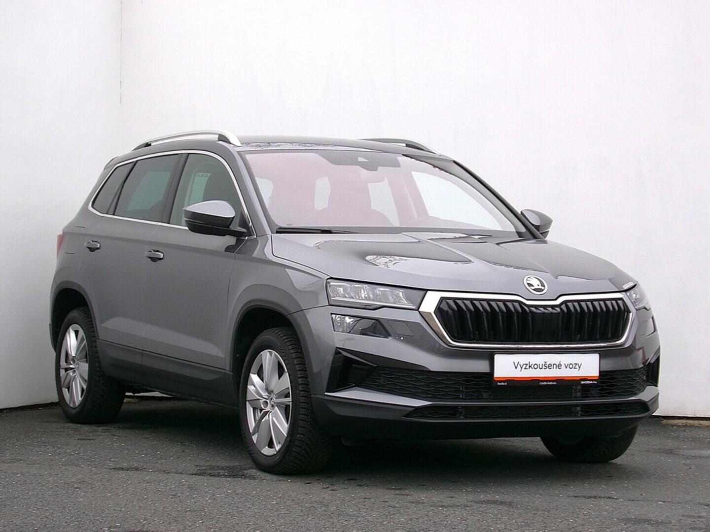 O419V07972_14.webp_KAROQ Selection 1.5 TSI 110 kW automat, DPH