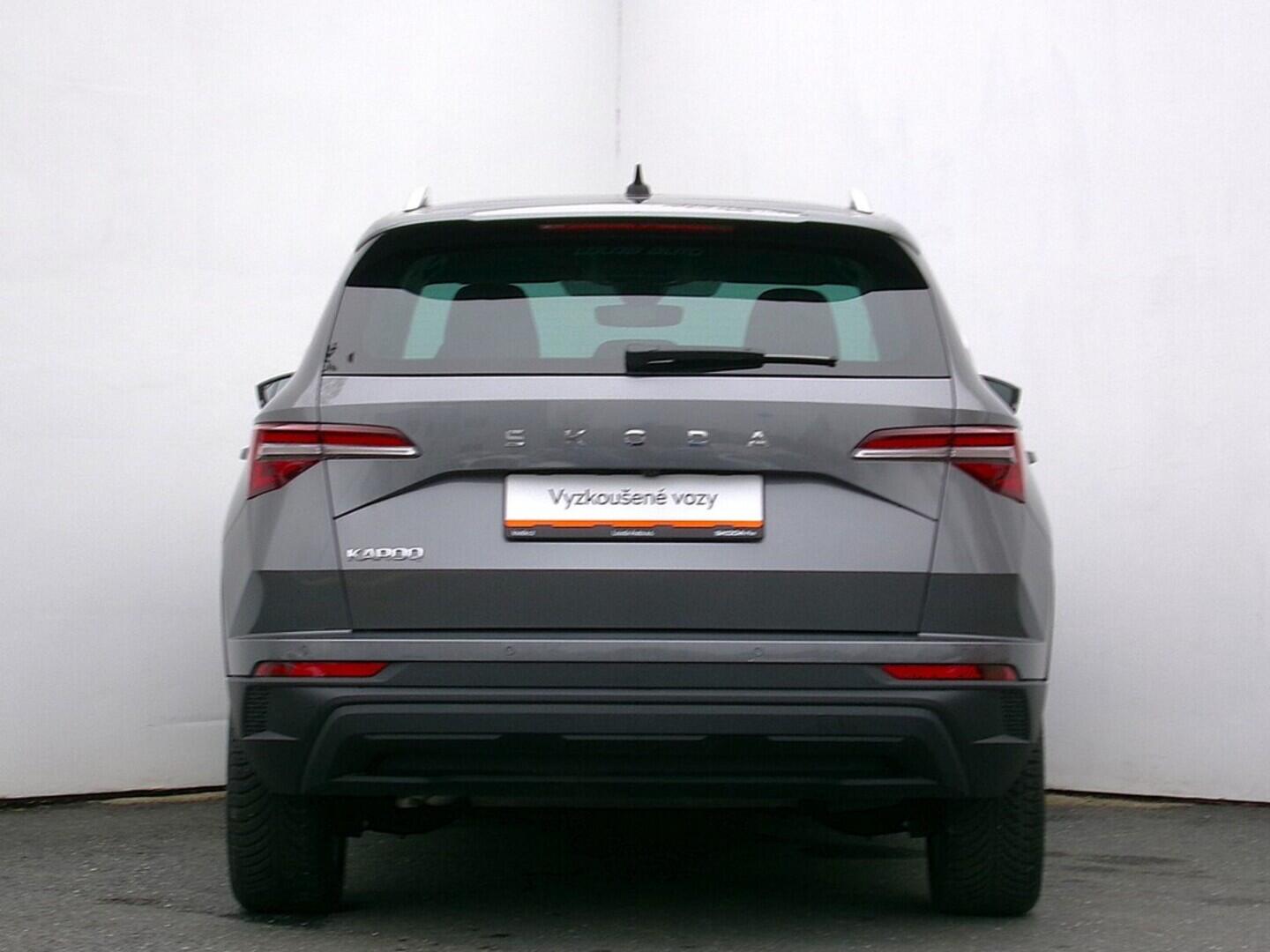 O419V07972_17.webp_KAROQ Selection 1.5 TSI 110 kW automat, DPH