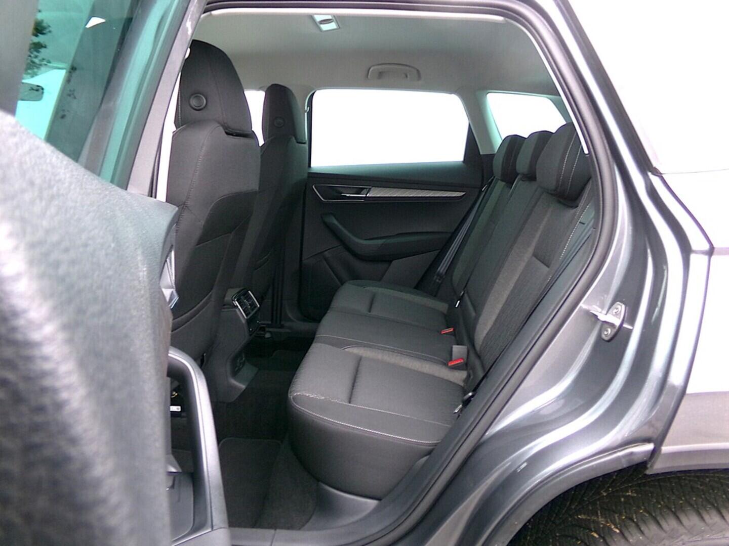 O419V07972_34.webp_KAROQ Selection 1.5 TSI 110 kW automat, DPH