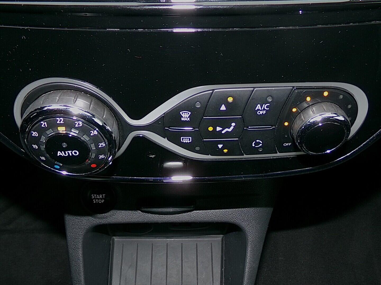 O419V07976_28.webp_CAPTUR . 1.2 H5F G4 87 kW automat