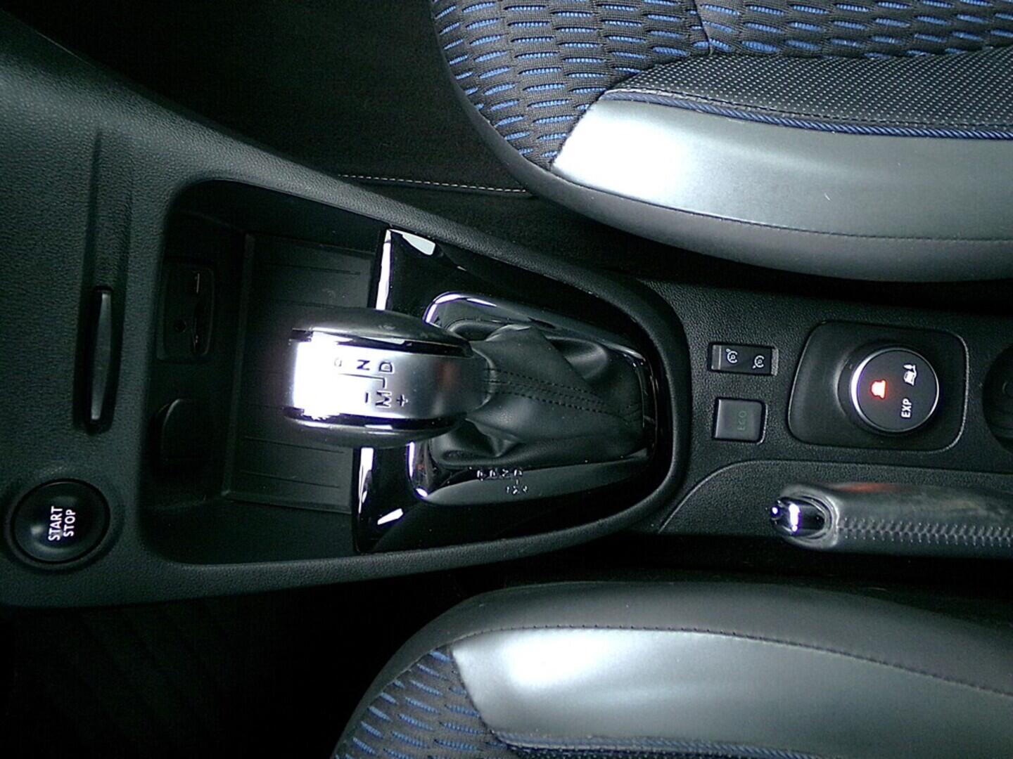 O419V07976_29.webp_CAPTUR . 1.2 H5F G4 87 kW automat