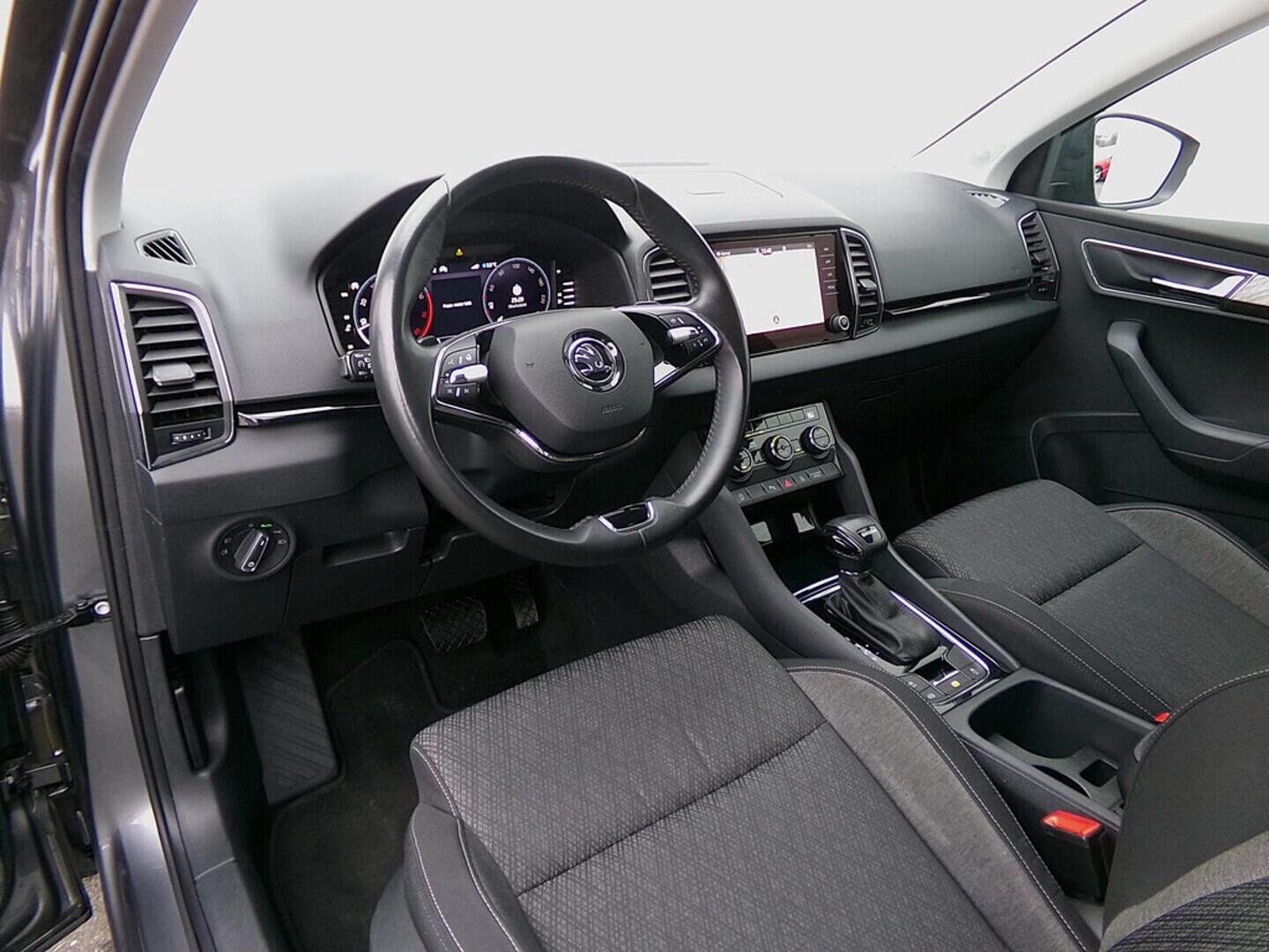 O419V07978_19.webp_KAROQ Style 1.5 TSI 110 kW automat